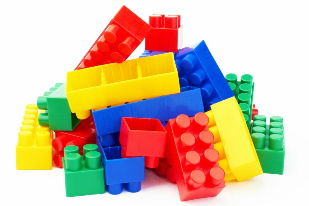 A Dozen Ways To Learn With A Dozen Legos